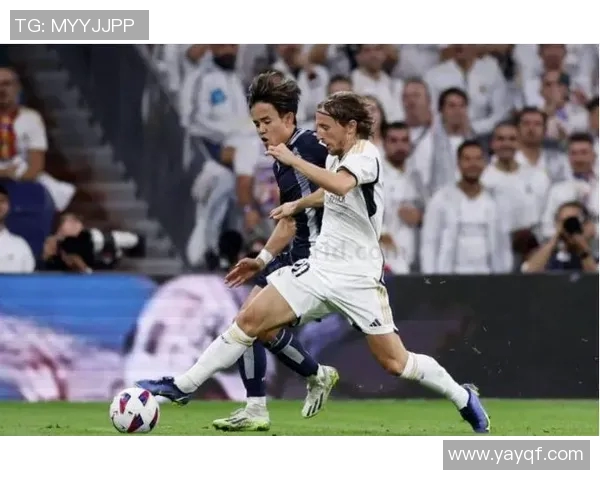 贝林厄姆赛季表现惊艳20球10助攻引发球迷热议与媒体关注 贝林厄姆赛季表现惊艳20球10助攻引发球迷热议与媒体关注