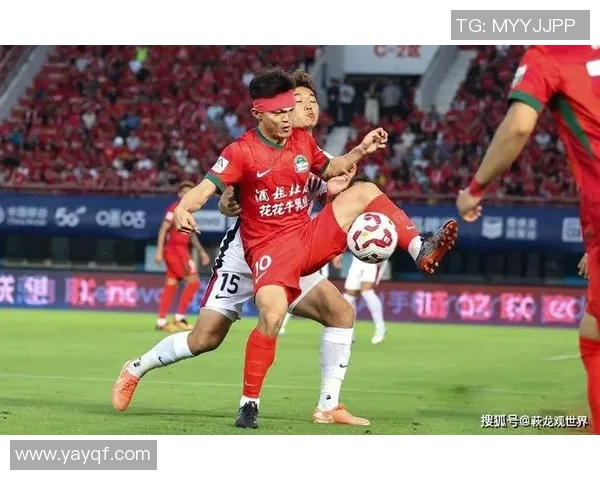 邓涵文与玉昆联手助力中超球队争夺冠军荣耀的精彩故事