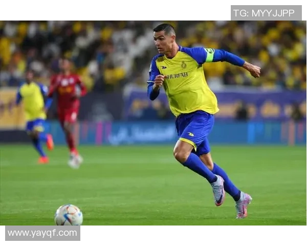 蒋圣龙精彩抢断助力球队逆转胜利展现超强防守能力